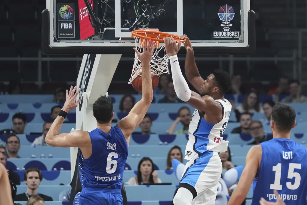 Danas se odlučuje drugi polufinalni par Eurobasketa