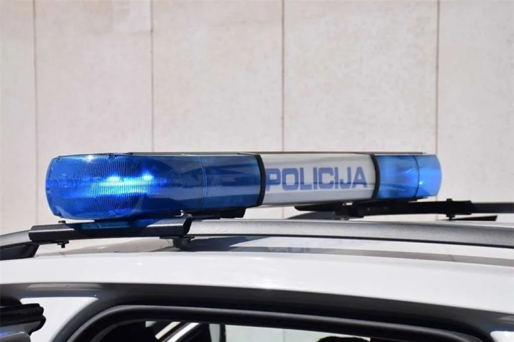 Tragedija kod Bosanskog Petrovca: U udesu poginuo tinejdžer
