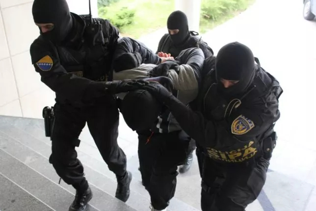Tužilaštvo USK pustilo na slobodu tri muškarca koja su danas uhapšena