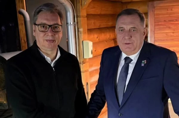 Sastali se Vučić i Dodik