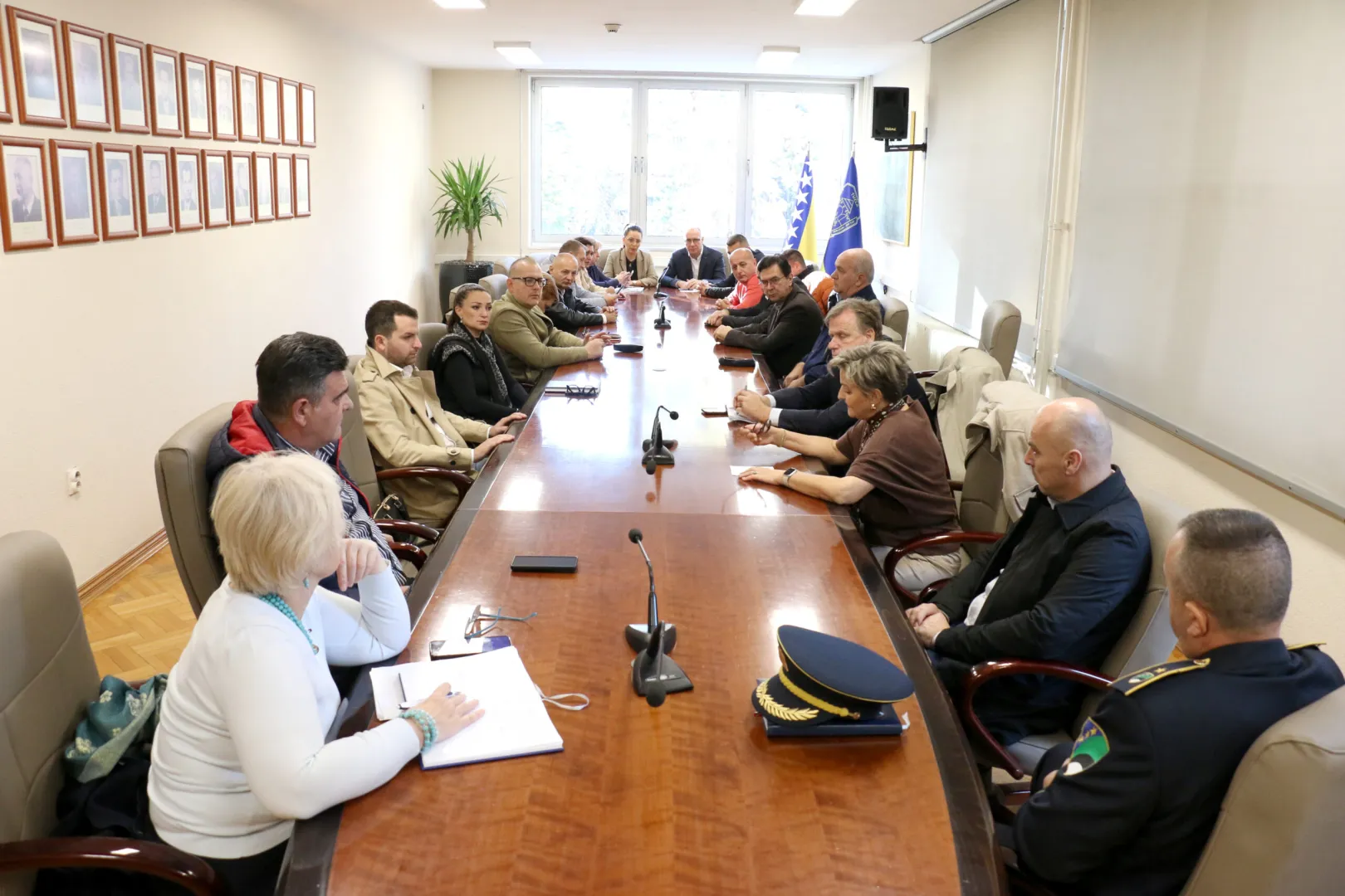 Tuzla: Zakazuje se hitna sjednica gradskog vijeća nakon požara u Domu penzionera Tuzla: Zakazuje se hitna sjednica gradskog vijeća nakon požara u Domu penzionera