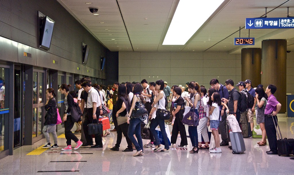 Rekordan broj Ukrajinaca traži utočište u EU nakon promjene zakona