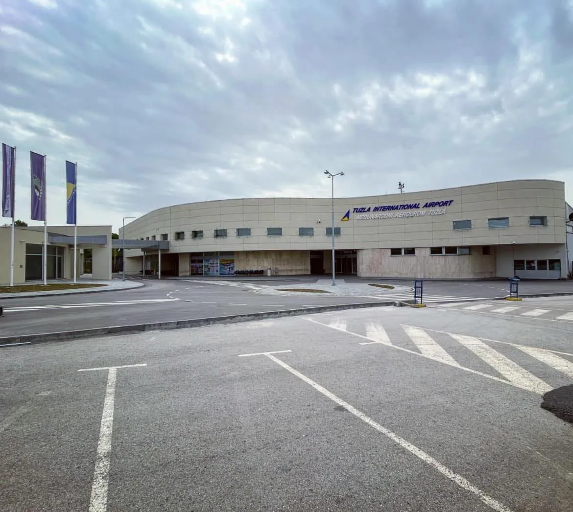 Tuzlanski aerodrom: Ugradnja centralne rasvjete