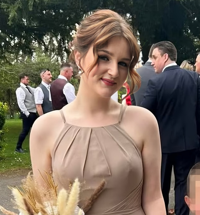 Tinejdžer optužen za ubistvo 17-godišnjakinje u Walesu