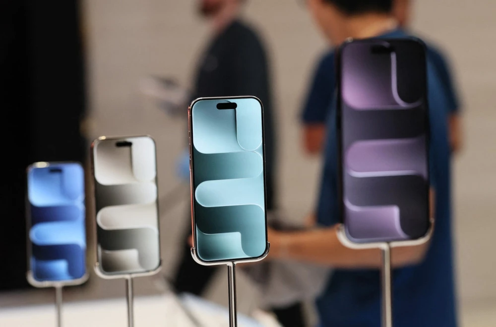 Apple najavljuje tanji iPhone 18 Air model Apple najavljuje tanji iPhone 18 Air model