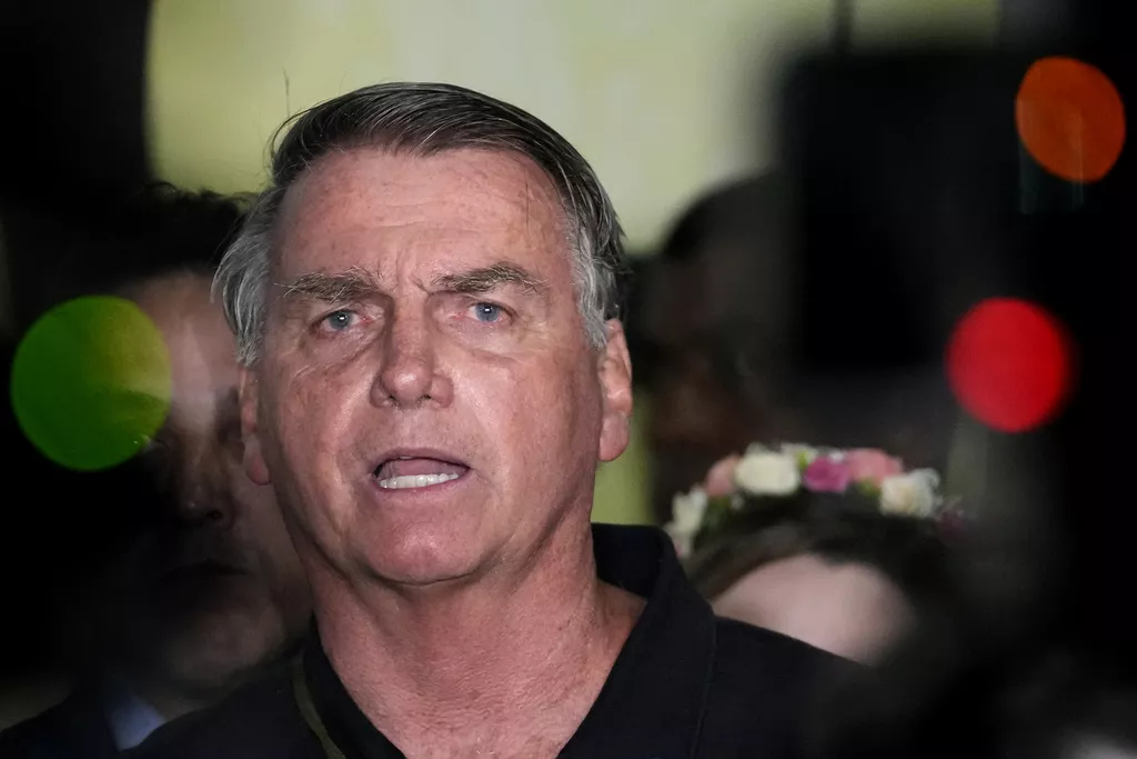 Bivši predsjednik Brazila Jair Bolsonaro uhapšen u rezidenciji