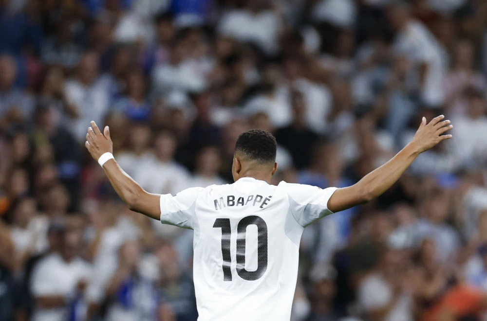 Mbape izjednačio Ronaldov rekord u Real Madridu Mbape izjednačio Ronaldov rekord u Real Madridu