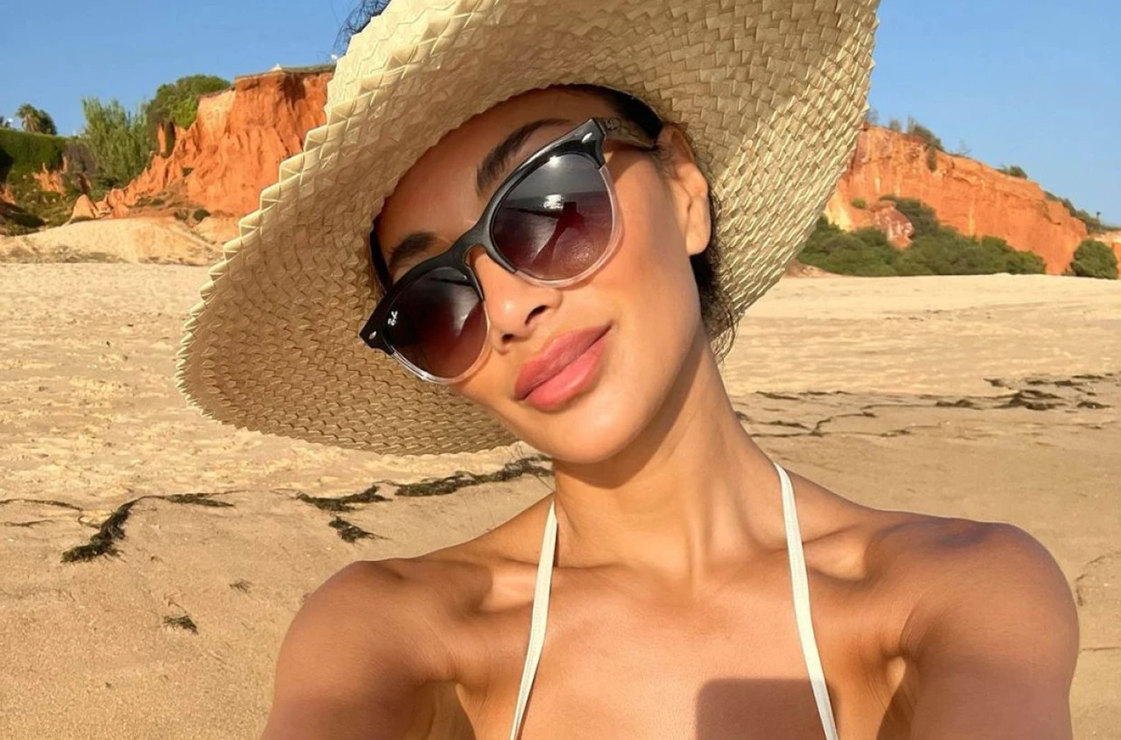 Nicole Scherzinger ponovo oduševila u plavom bikiniju