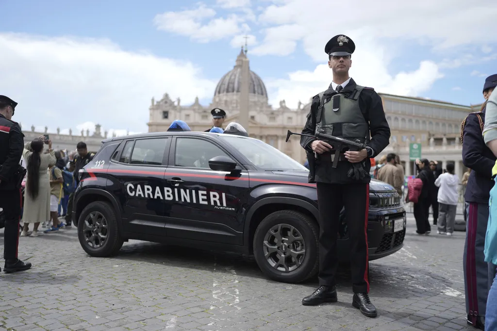 Italija: Sin se godinama preru­šavao u pokojnu majku da bi primao penziju