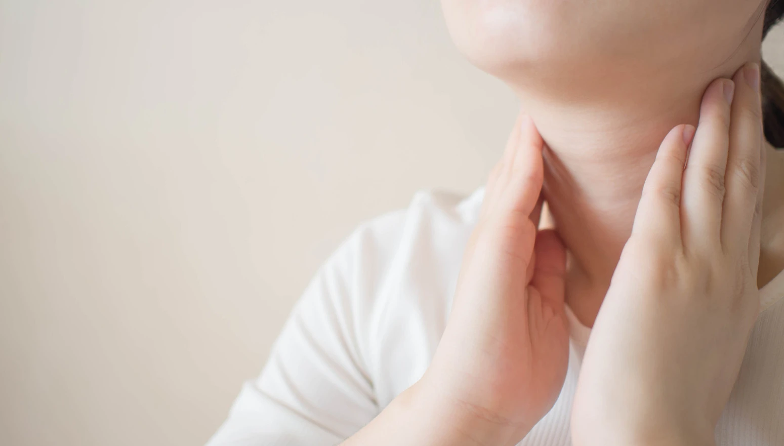 Nutricionisti upozoravaju: Ove namirnice izbjegavajte kod problema sa štitnom žlijezdom