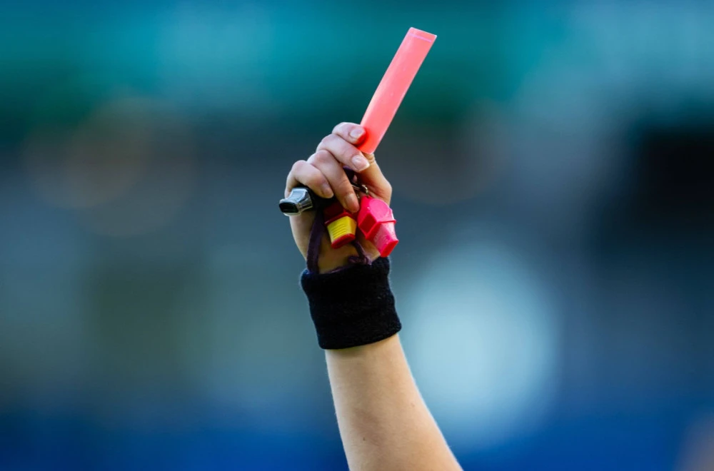 Haos u Turskoj – Uhapšeno 17 fudbalskih sudija Haos u Turskoj – Uhapšeno 17 fudbalskih sudija