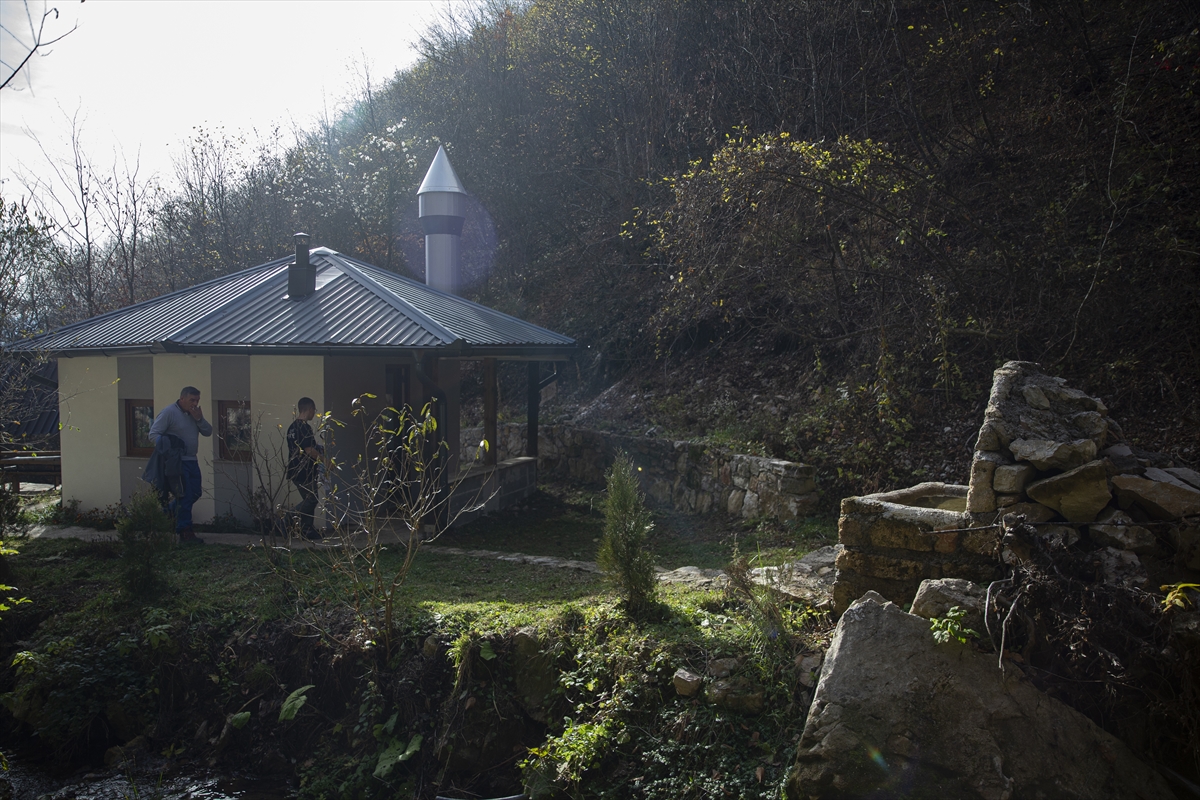 U blizini Zenice: Džamija od 16 kvadrata prima 10 vjernika U blizini Zenice: Džamija od 16 kvadrata prima 10 vjernika