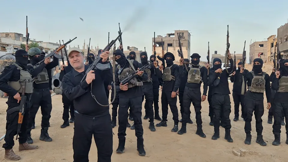 Naoružane grupe pokušavaju popuniti vakuum u Gazi Naoružane grupe pokušavaju popuniti vakuum u Gazi