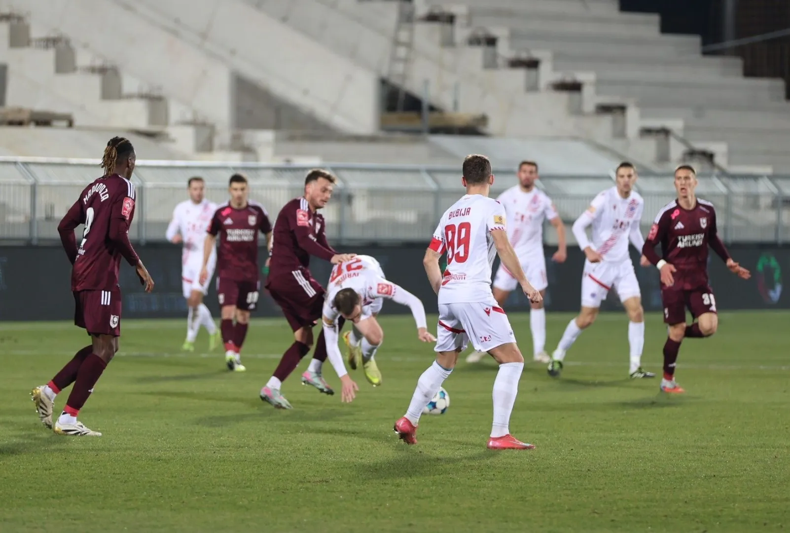 Sarajevo slavi pobjedu u Mostaru protiv Zrinjskog Sarajevo slavi pobjedu u Mostaru protiv Zrinjskog