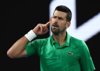 Novak Đoković stigao u Atinu: Navijači ga dočekali u grčkoj prijestonici Novak Đoković stigao u Atinu: Navijači ga dočekali u grčkoj prijestonici