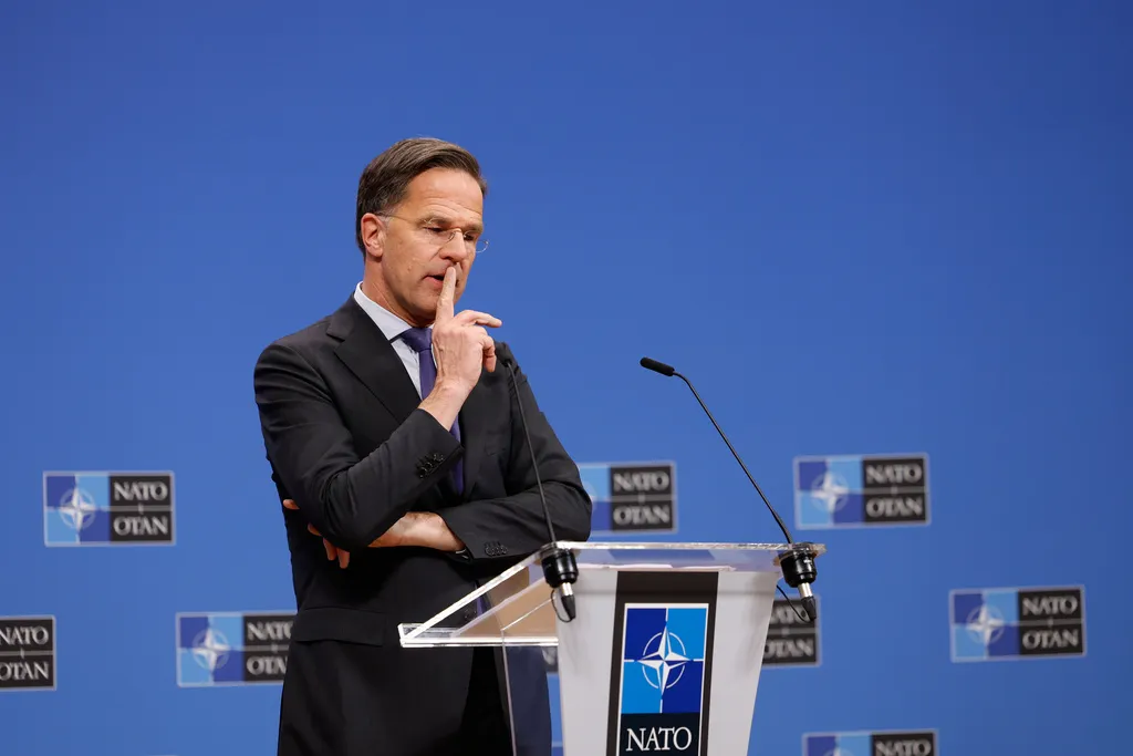 NATO istražuje izraelske tvrdnje: Rutte ne može potvrditi da Iran može raketama da gađa Paris i London NATO istražuje izraelske tvrdnje: Rutte ne može potvrditi da Iran može raketama da gađa Paris i London