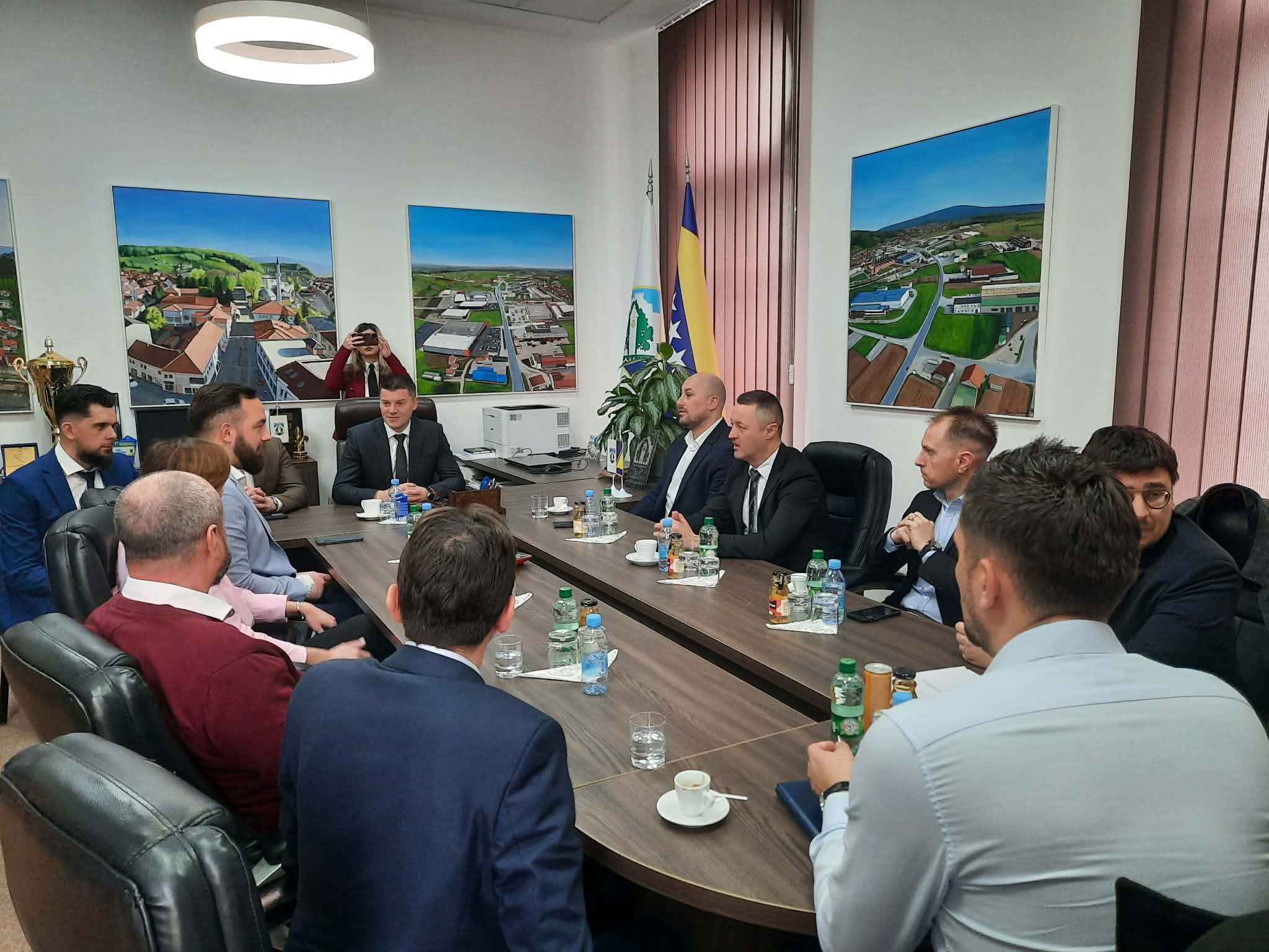 Delegacija iz Hrvatske u službenoj posjeti Gračanici: Jačanje veza i saradnja Delegacija iz Hrvatske u službenoj posjeti Gračanici: Jačanje veza i saradnja