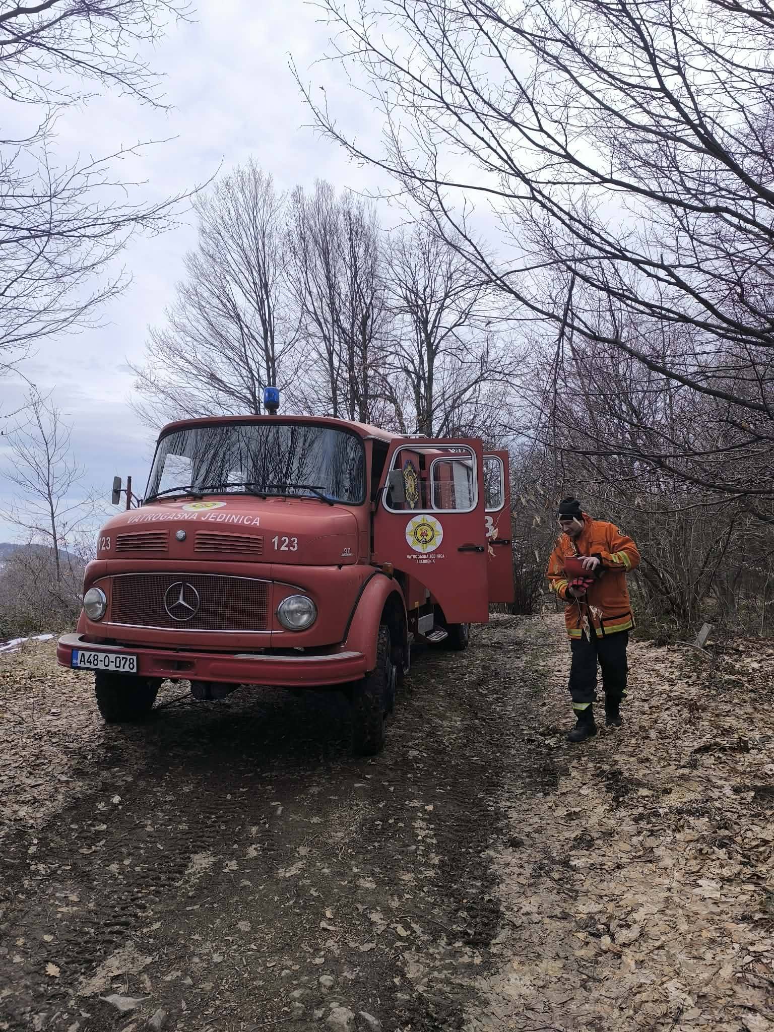 Brza reakcija: Vatrogasci ugasili požar u Srebreniku