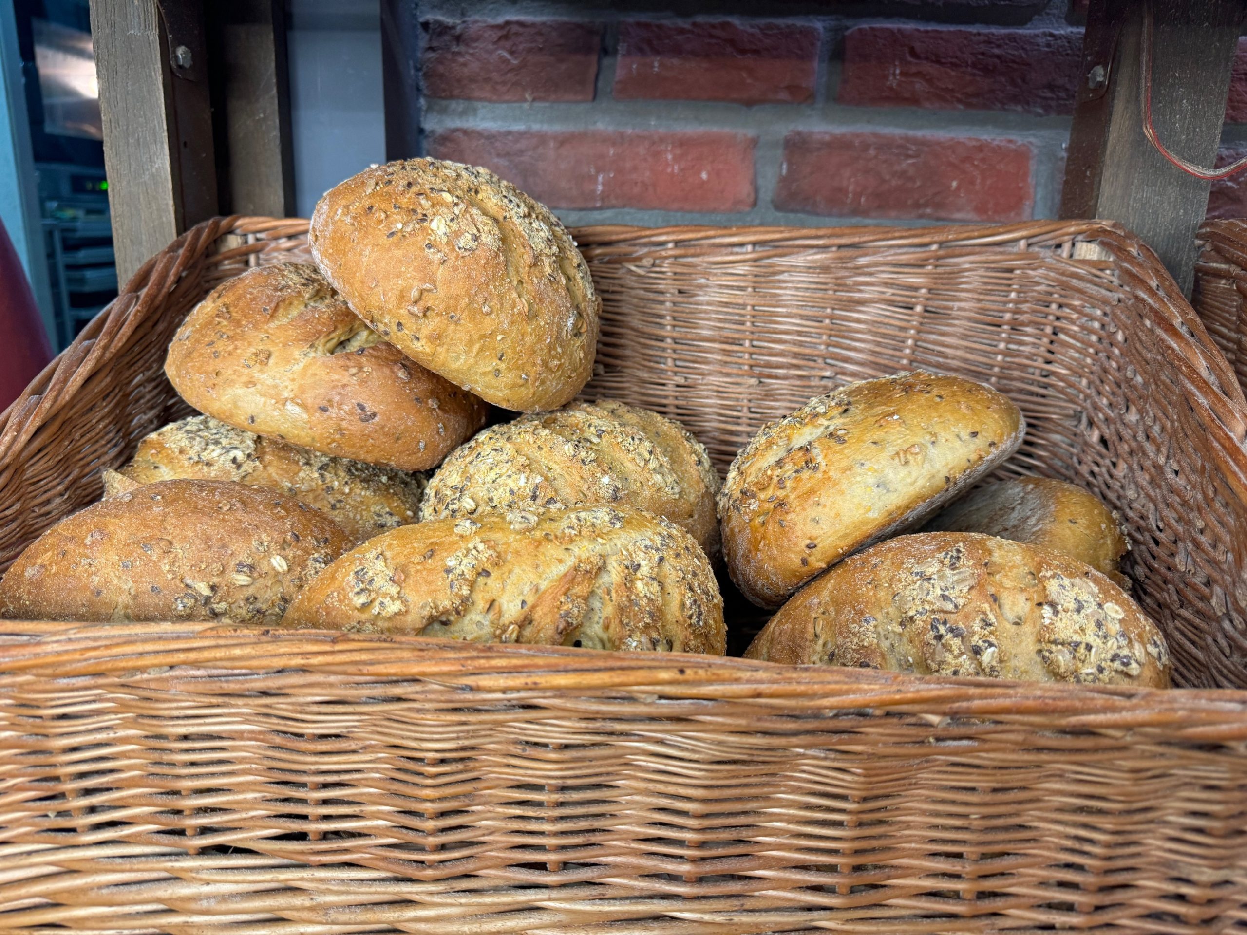 Inspektori u Sarajevu otkrili higijenske propuste u pekarama: 28 briseva neispravno Inspektori u Sarajevu otkrili higijenske propuste u pekarama: 28 briseva neispravno