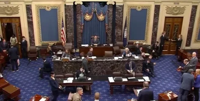 Unutrašnjost američkog Senata tokom zasjedanja.