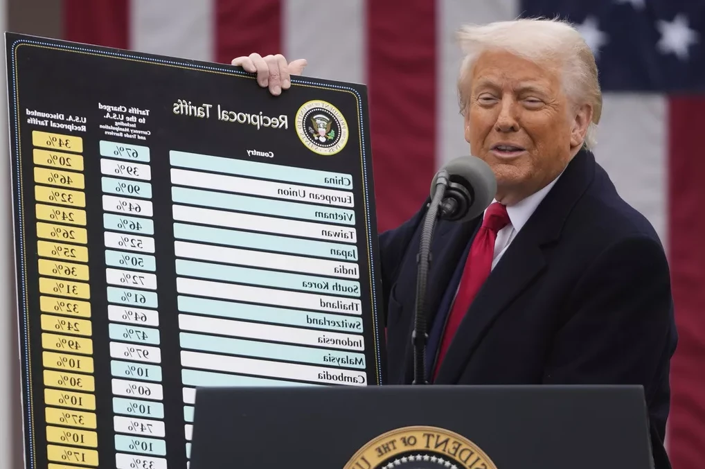 Trump upozorava: Poništenje carina vodi u potpuni haos