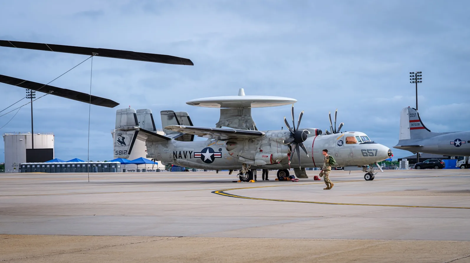 SAD povlače vojnike, udar na Iran moguć u 24 sata?