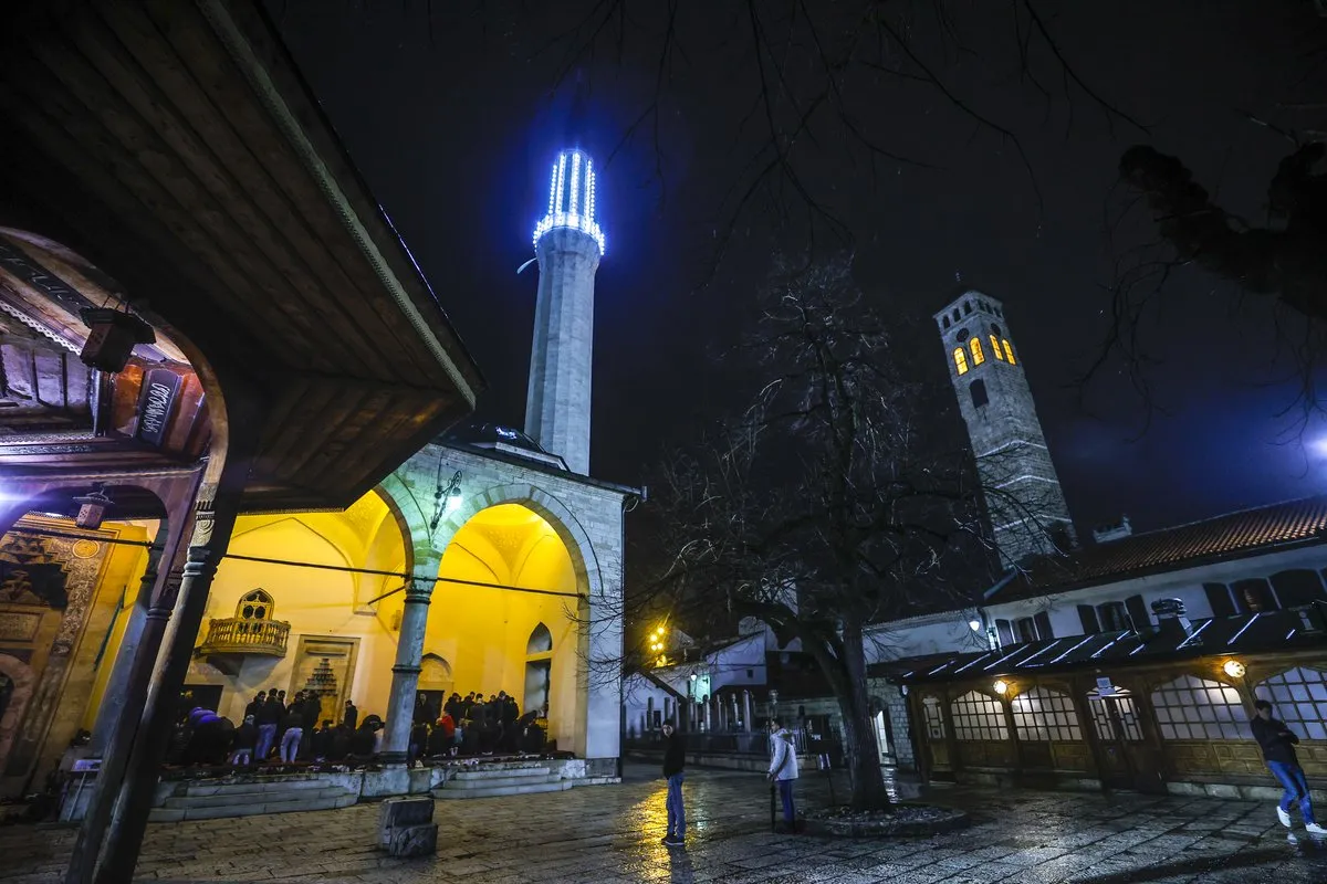 Lejletul-miradž: Muslimani u BiH obilježavaju mubarek noć
