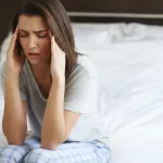 Zašto se budite sa glavoboljom? Apneja, dehidratacija i bruksizam među najčešćim uzrocima jutarnjih tegoba