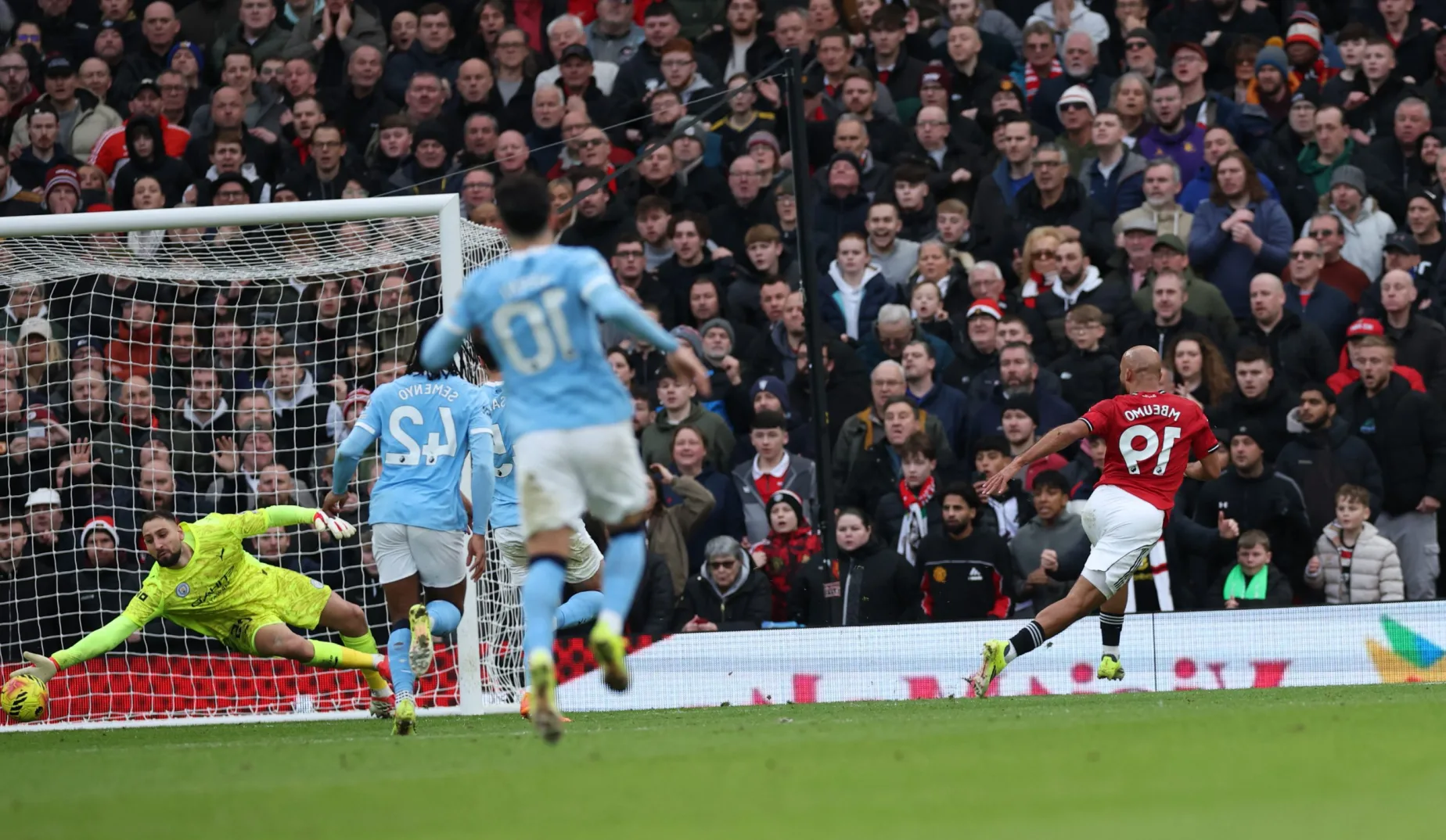 Manchester United bolji od Cityja, Arsenal ima priliku za bijeg