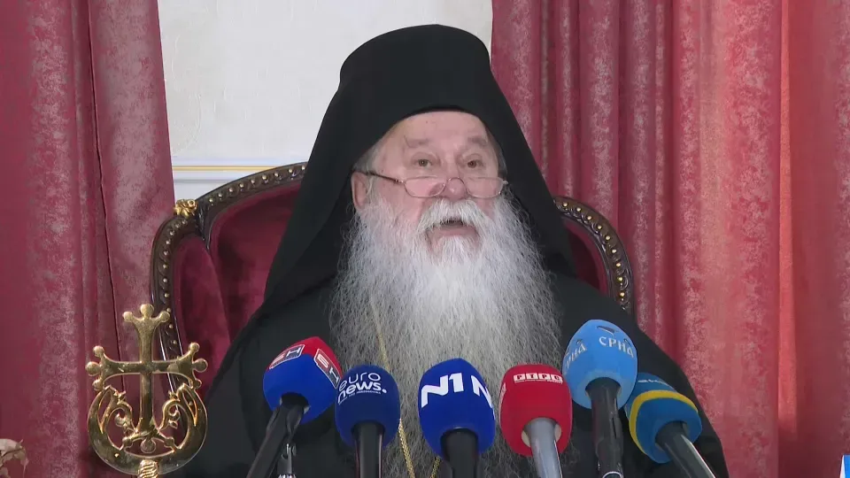 Mitropolit Hrizostom: Molitve za mir na Božić