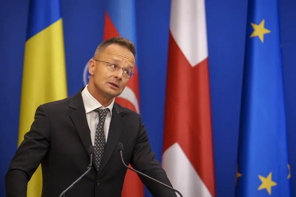 Szijjártó: ‘Koalicija voljnih’ gura Evropu u rat s Rusijom