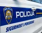 Detalj policijskog vozila Republike Hrvatske.