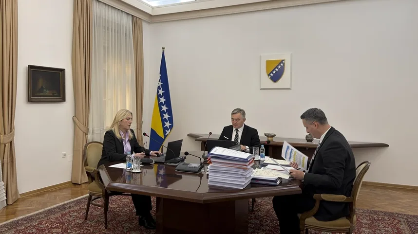 Predsjedništvo BiH putuje u Vatikan: Papa Lav XIV zahtijeva zajednički sastanak