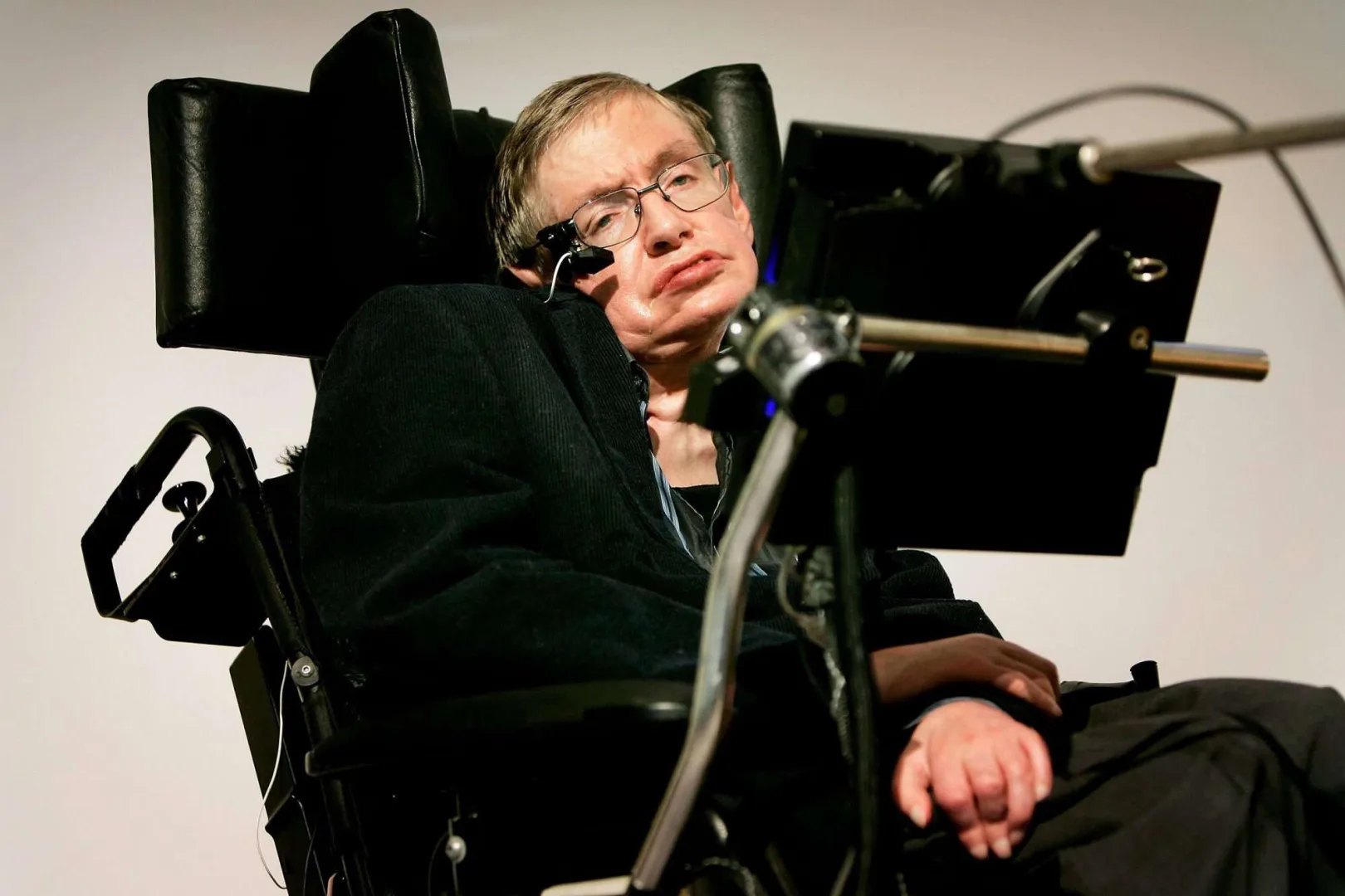 Stephen Hawking: Život genija obilježen bolešću