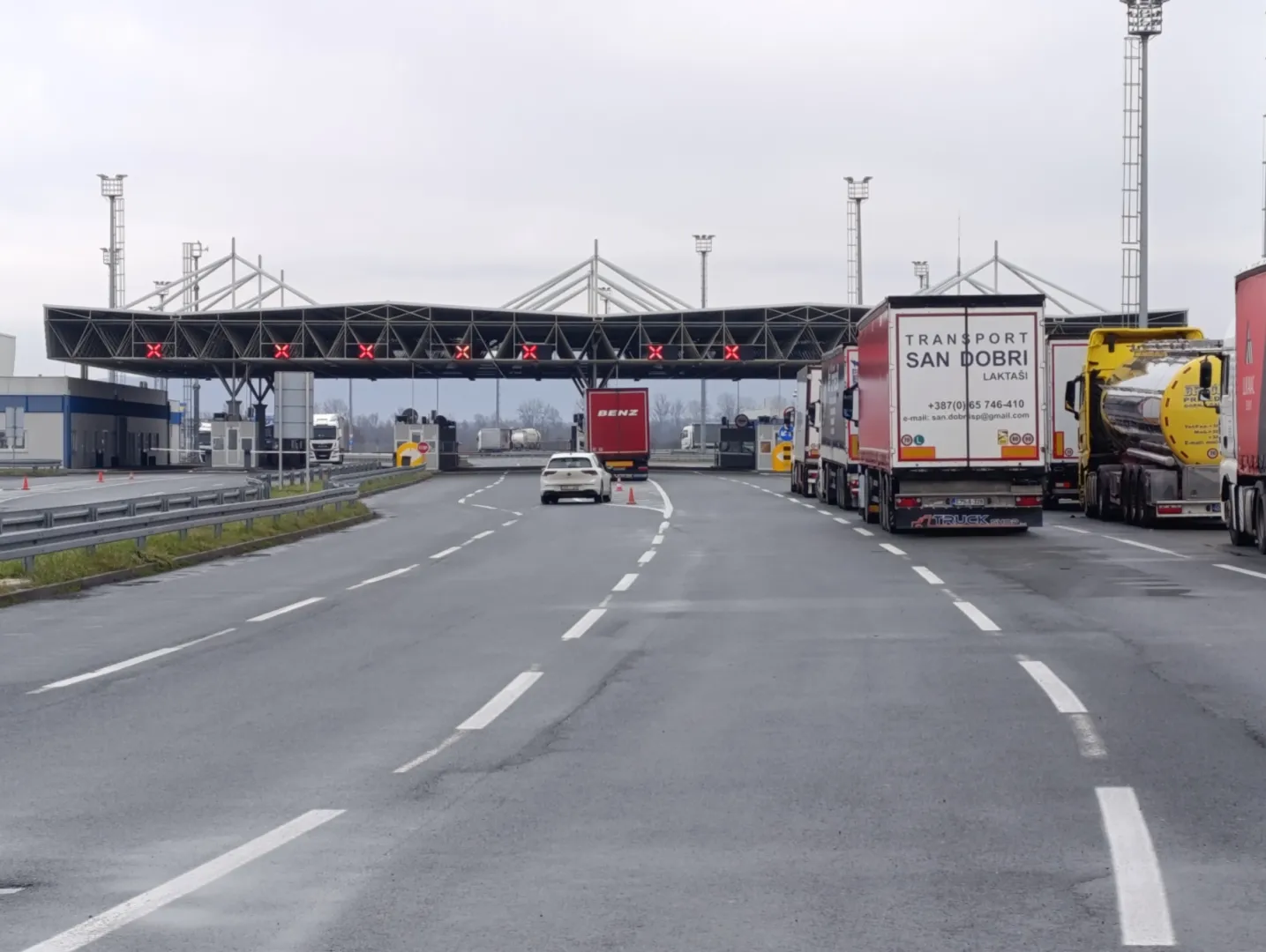 Konzorcijum ‘Logistika BiH’ pred odlukom: Blokade na granicama? Konzorcijum ‘Logistika BiH’ pred odlukom: Blokade na granicama?