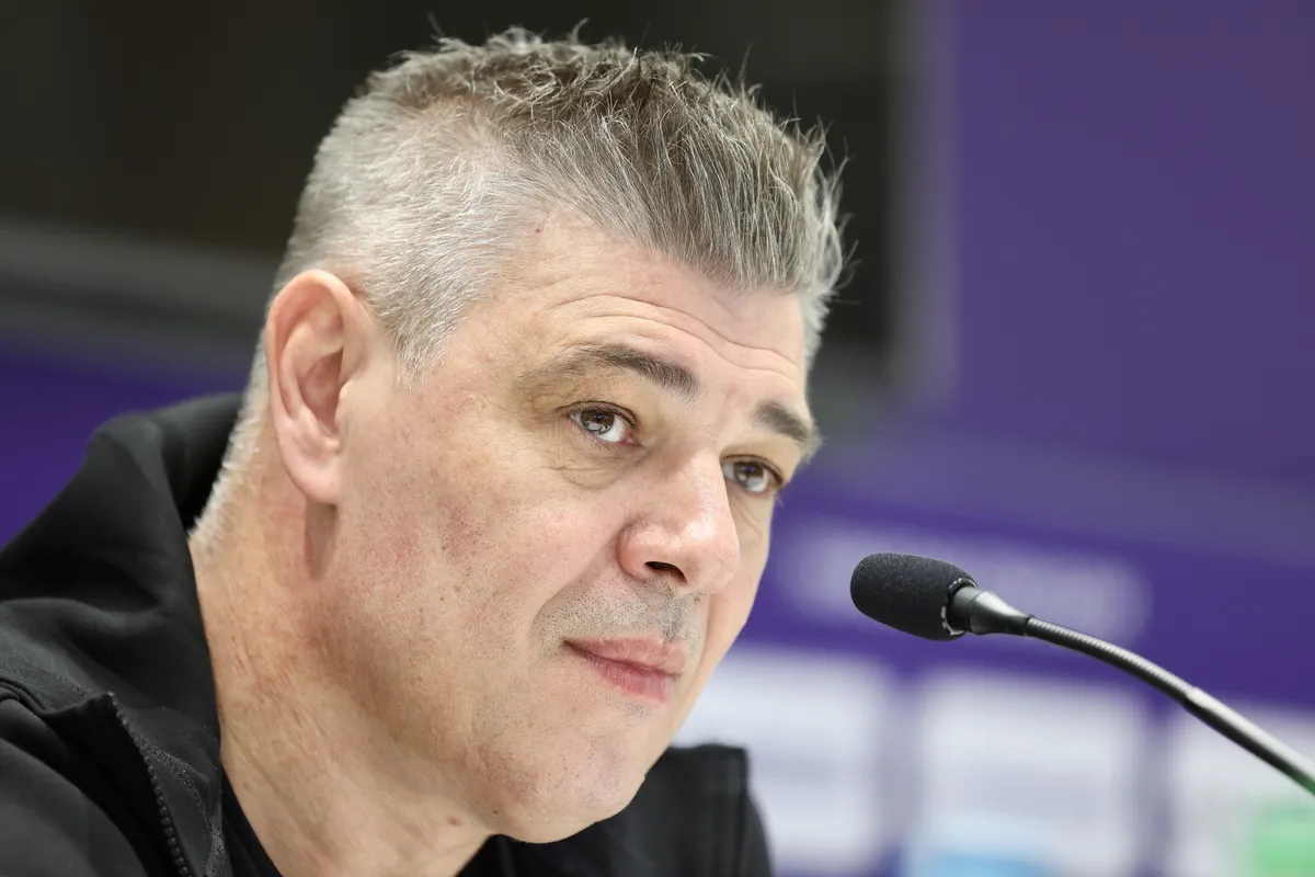 Savo Milošević preuzima klupu Željezničara: Bivši selektor BiH predstavljen na Grbavici Savo Milošević preuzima klupu Željezničara: Bivši selektor BiH predstavljen na Grbavici