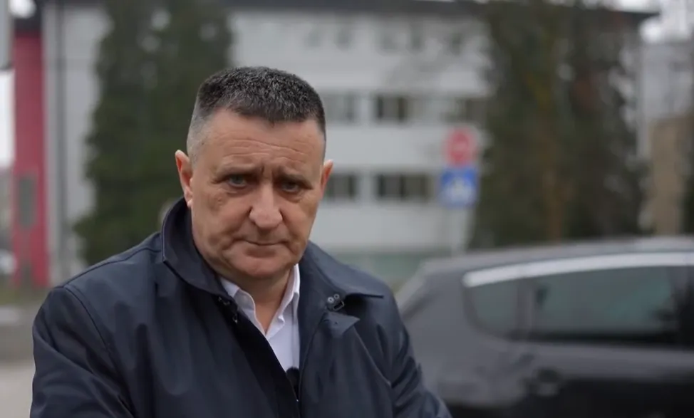 Dramatičan ishod u Banjaluci: Poslanik SNSD-a Vlado Đajić dao izjavu o ‘kesi’, a ne ‘kokainu’