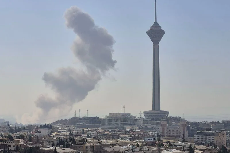 Izrael napao Iran: Eksplozije u Teheranu, sirene u Tel Avivu, a Katz govori o ‘preventivnom udaru’