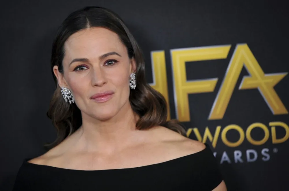 Jennifer Garner otkriva detalje scene borbe: ‘Skočila sam mu na leđa i ugrizla ga za uvo kao Mike Tyson’