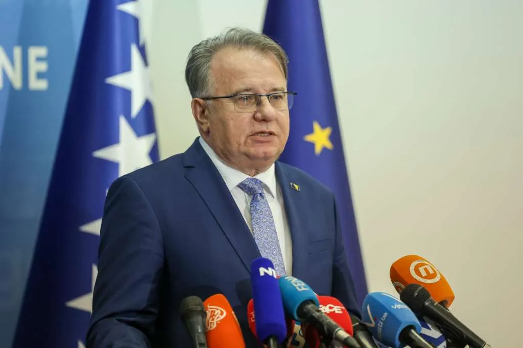 Nikšić: Vlada Federacije BiH spremna za odluke o ograničenju akciza na gorivo kako bi zaštitila potrošače