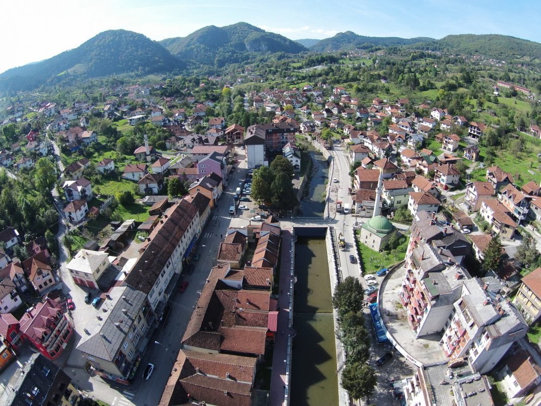 Kladanj: Obilježena 33. godišnjica formiranja Prve podrinjske brigade Kladanj: Obilježena 33. godišnjica formiranja Prve podrinjske brigade