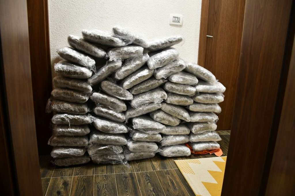 Optuženi za trgovinu narkoticima: Zaplijenjeno skoro 40 kg droge u Sarajevu