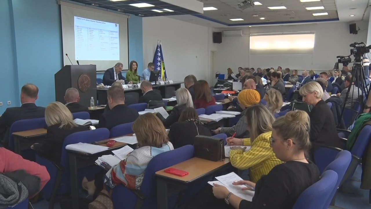 Tuzlanski kanton osniva Institut za društvena i religijska istraživanja: Naučni temelj za dijalog i toleranciju