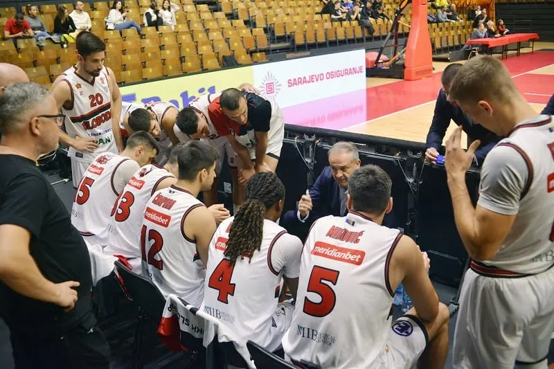 Sloboda savladala Student Igokeu i ostala na vrhu tabele Prvenstva BiH