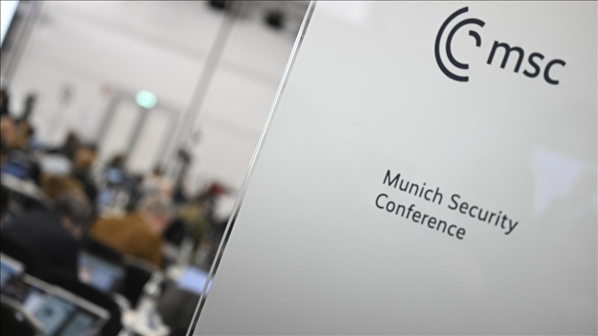 Kina, Francuska i Njemačka u Minhenu: Visoki diplomati održali trilateralni sastanak na marginama sigurnosne konferencije