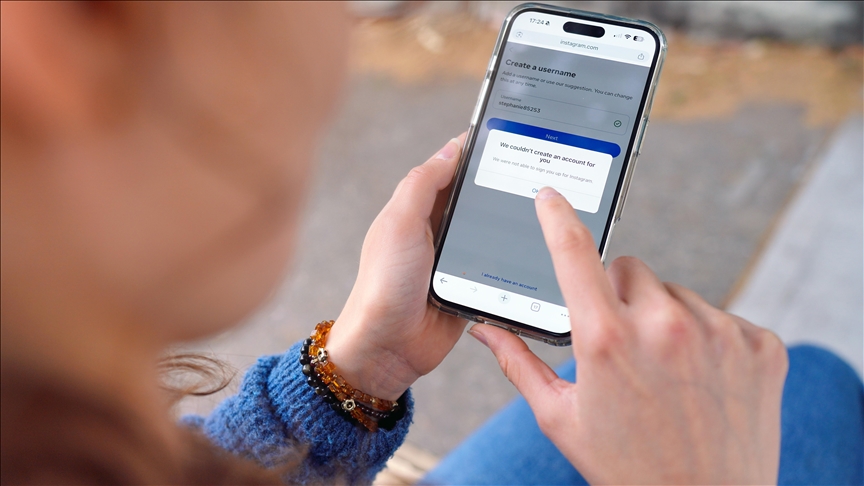 Poljska na putu ka zabrani društvenih mreža za djecu: Novi zakon cilja zaštitu mentalnog zdravlja