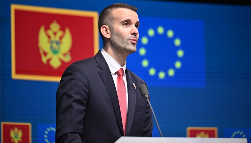 Saobraćajna nesreća u konvoju premijera Spajića: Tri policajca povrijeđena, vozač BMW-a uhapšen