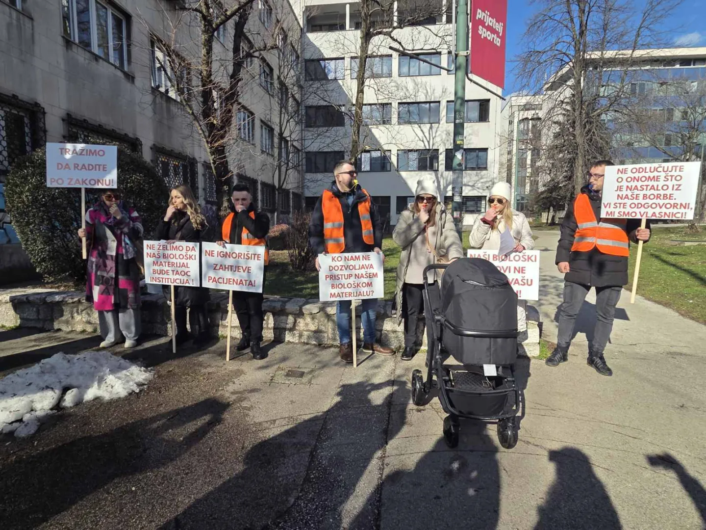 Istraga o zatvaranju klinike: Pacijenti traže hitnu reakciju