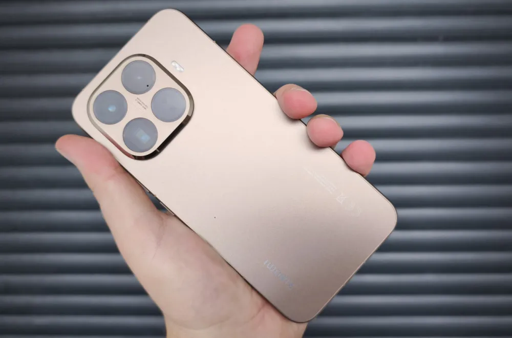 Xiaomi mijenja pravila igre: 17T serija stiže u maju, a kamera direktno napada iPhone 17 Pro Xiaomi mijenja pravila igre: 17T serija stiže u maju, a kamera direktno napada iPhone 17 Pro