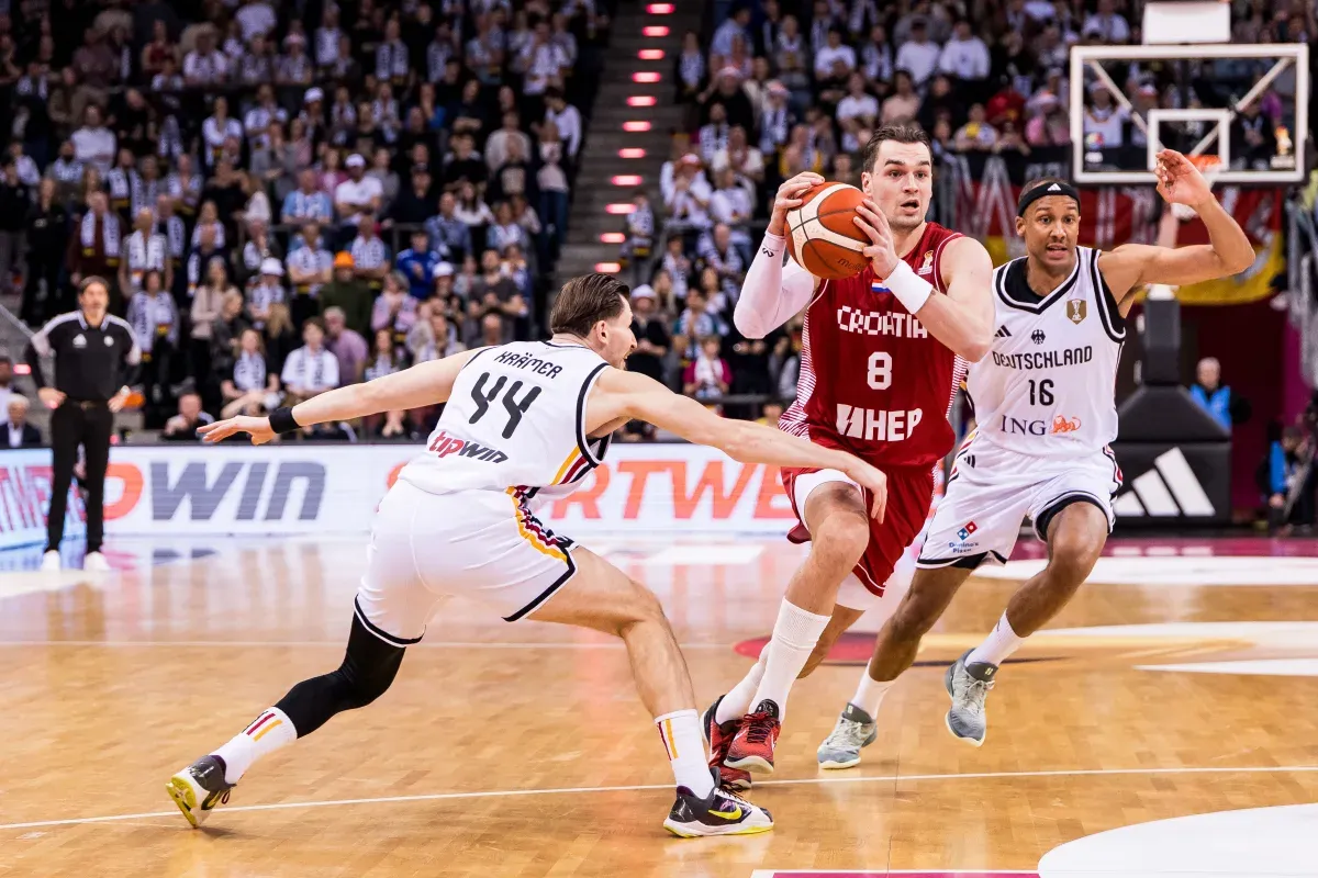 Dramatičan preokret u Bonnu: Njemačka nadoknadila -15 i nakon produžetka savladala Hrvatsku Dramatičan preokret u Bonnu: Njemačka nadoknadila -15 i nakon produžetka savladala Hrvatsku